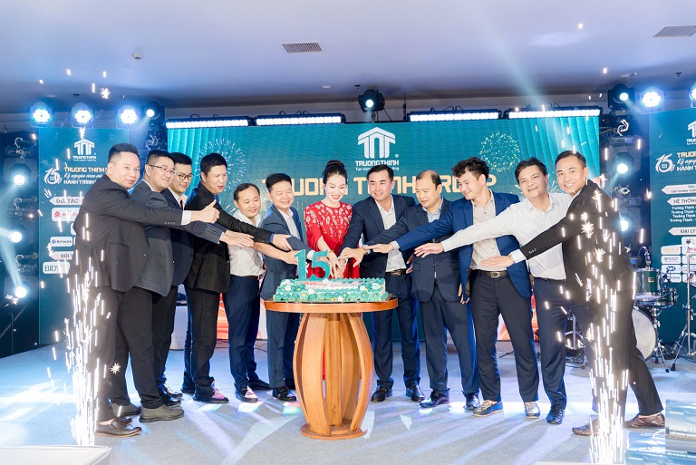 TRƯỜNG THỊNH GROUP MỪNG 15 NĂM THÀNH LẬP: CHẶNG ĐƯỜNG DỰNG XÂY, KẾT NỐI VÀ PHÁT TRIỂN BỀN VỮNG
